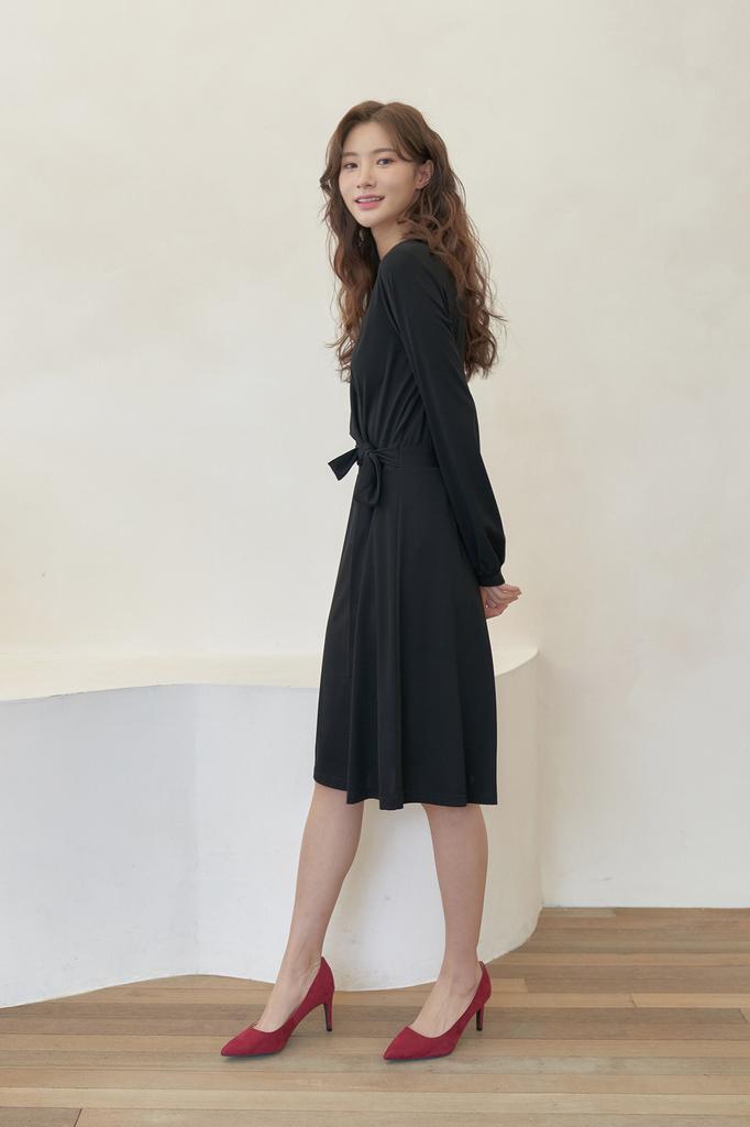 Jeiol Black Wrap Dress