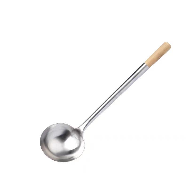 Chef's Long Spatula & Spoon - Wooden Handle, Stainless Steel, Ideal for Stir-Fry & Soup, Thickened for Durability, Perfect Kitchen Tool