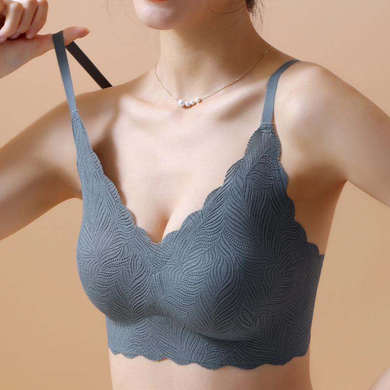 New Latex Underwear One Piece Seamless Bra for Women Without Steel Ring Gathering Comfortable Bra
