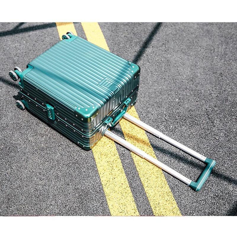 Vintage Style Lightweight Carry-on Suitcase