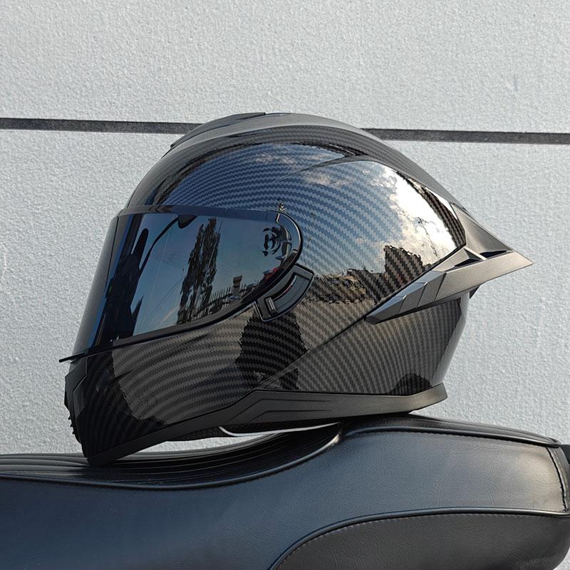Motorcycle Helmet, Men's and Women's Dual Lens Full Face Helmet, Motorcycle Sports Car, All Season Full Face Helmet