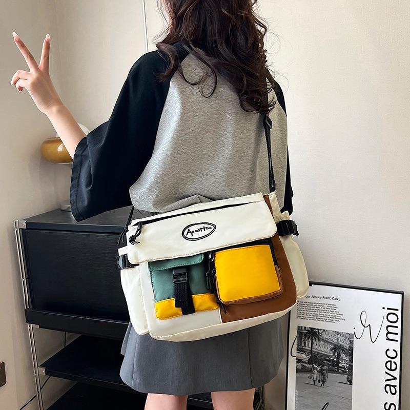 Simple trend large capacity tote bag women's new niche shoulder bag casual fashion messenger bag