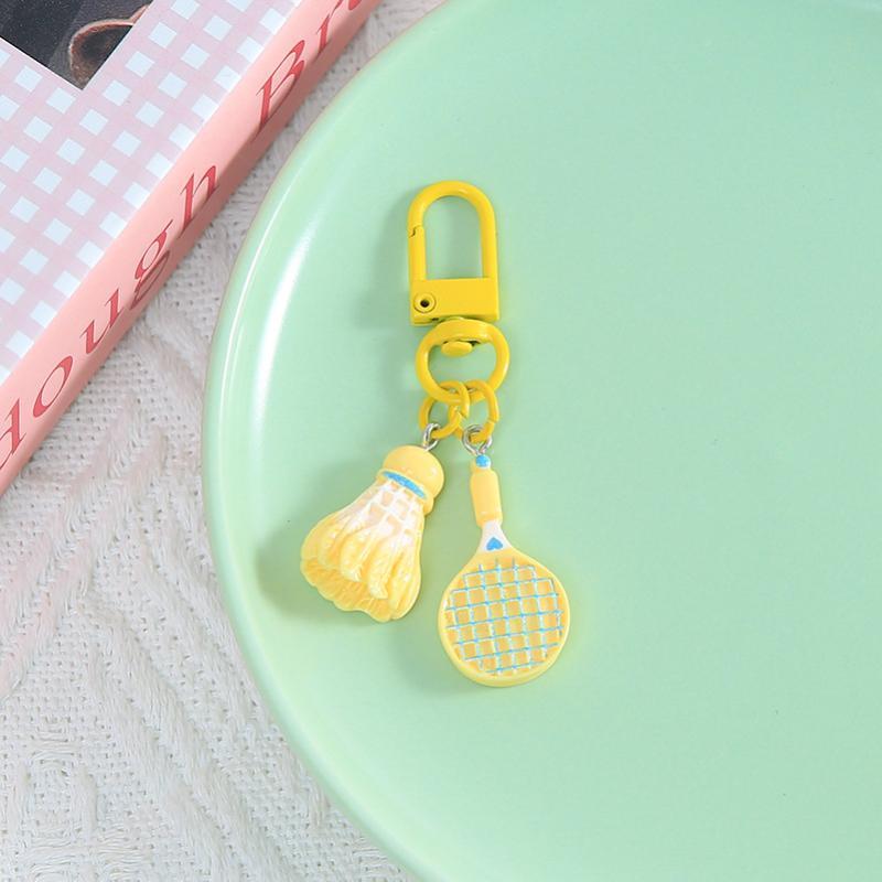1Pcs Personality Sporty Style Key Ring Simulation Badminton Racket Keychain For Women Men Bag Pendant Souvenir Jewelry Gift