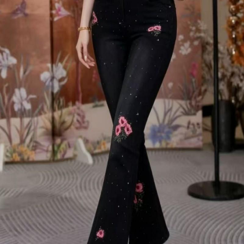 2026 High-Waisted Cropped Flared Jeans With Rhinestone Embellishment Slim Fit Women