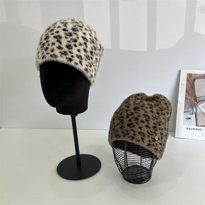 Bonnet pull en peluche rétro à imprimé léopard pour femmes, nouveau automne et hiver, grand tour de tête, chapeau cloche qui affine le visage