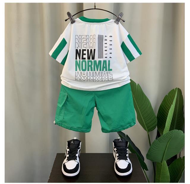Boys' Summer Two-Piece Suits: 25 New Street-Style Short-Sleeve Designs