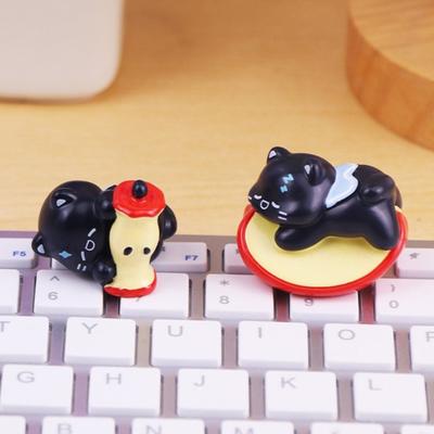 1/4Pcs Fruit Black Cat Figurine Computer Monitor Decoration Cartoon Kitten Statue Sculpture Home Office Car Dashboard Ornament