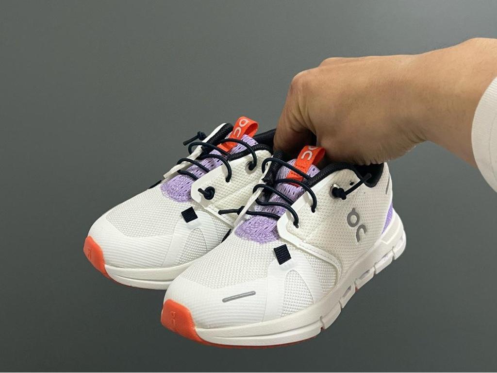 Children's Velcro Mesh Running Shoes - Breathable, No-Tie for Boys and Girls