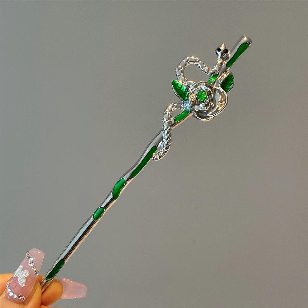 Snake-Shaped Metal Hairpin - Elegant 2023 Summer Accessory