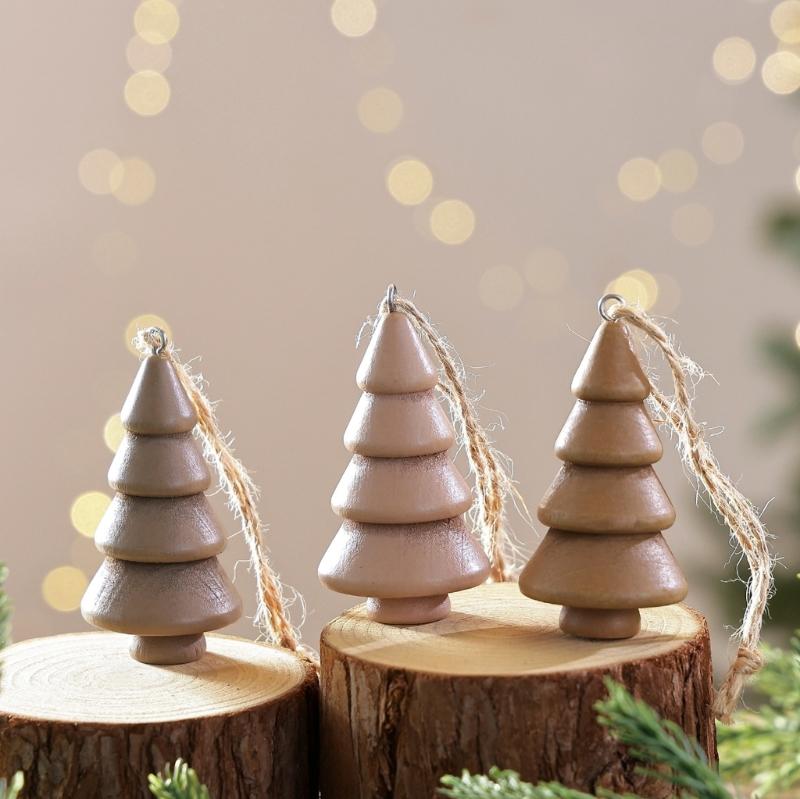 Set of 3 Christmas Tree Hanging Decoration, Natural Wood Pendant with Hanging Rope for Entryways, Rooms, Parties, and Seasonal Display