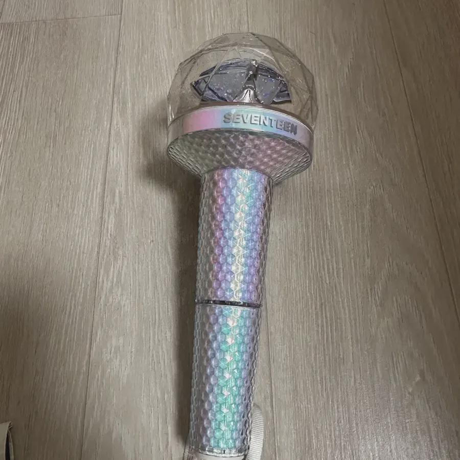 

Carat Bong Guret Bong 2 Seventeen Lightstick