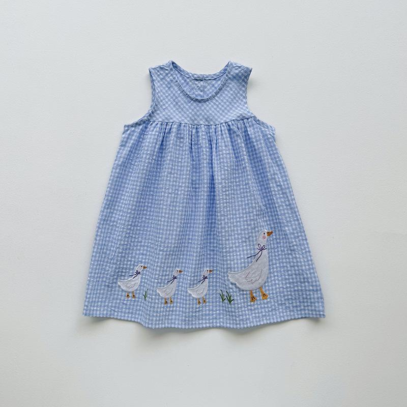 Summer Girls Sleeveless Plaid Dress Cartoon Embroidered Princess Vest Dress Children Sweet Pleated Skirt 100cm