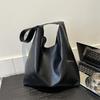 Retro Large-capacity Versatile Commuter Texture Shoulder Bag Women's Autumn and Winter New Tote Bag