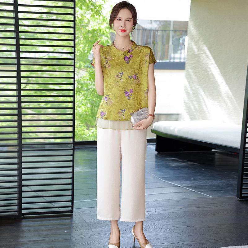 2026 New Chinese Style Summer Top for Middle-aged and Elderly Women - Stylish Small Shirt Set