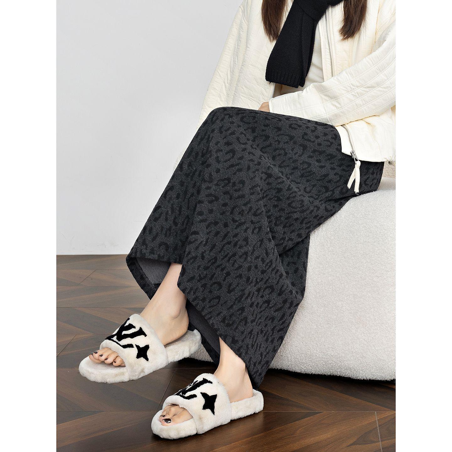 Leopard Print A-line High Waist Skirt: Velvet, Women s Slimming Drape, Spring/Fall/Winter 3XL