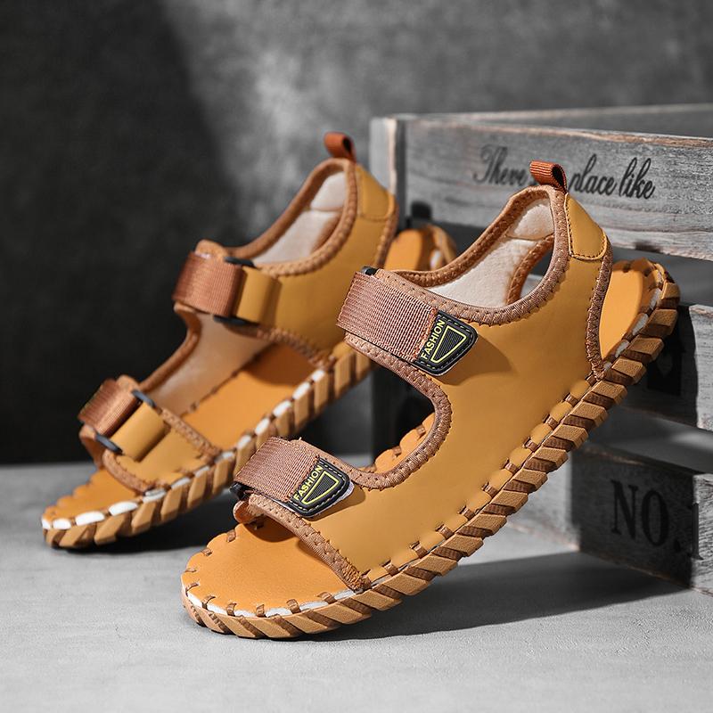 Fashion Men Leather Sandals Summer Classic Men Shoes Slip On Fashion Slippers Soft Sandals Men Roman Comfortable Walking Footwear