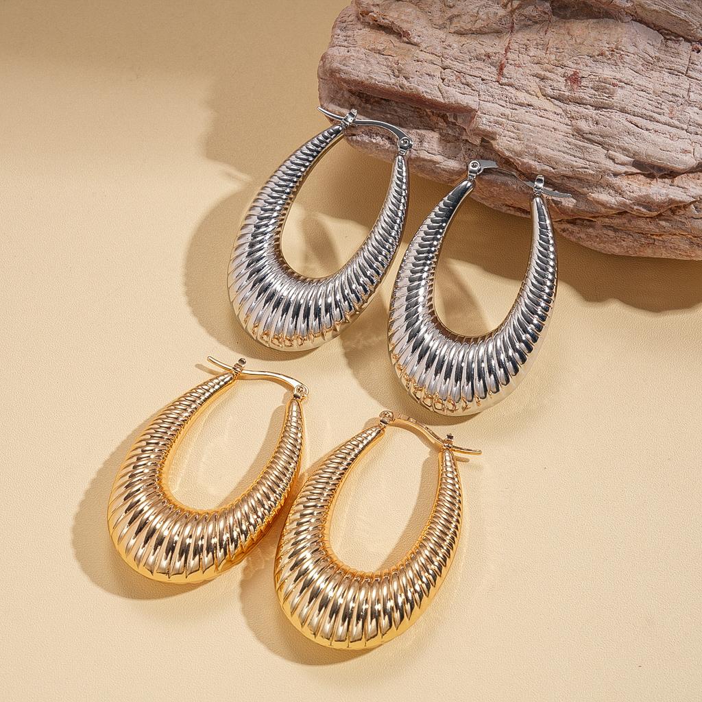 Heavy Industry Geometric Oval Glossy Ear Buckle Personalized Environmental Protection Cold Wind Earrings
