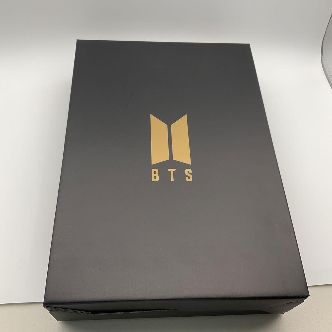 

[Б/У] BTS MERCH BOX 8 40