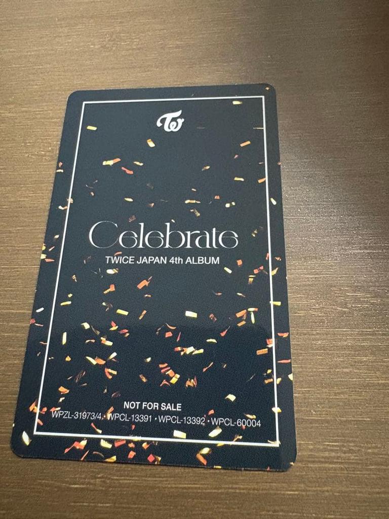 [USED] TWICE Celebrate High-five Ticket Tzuyu Trading Card