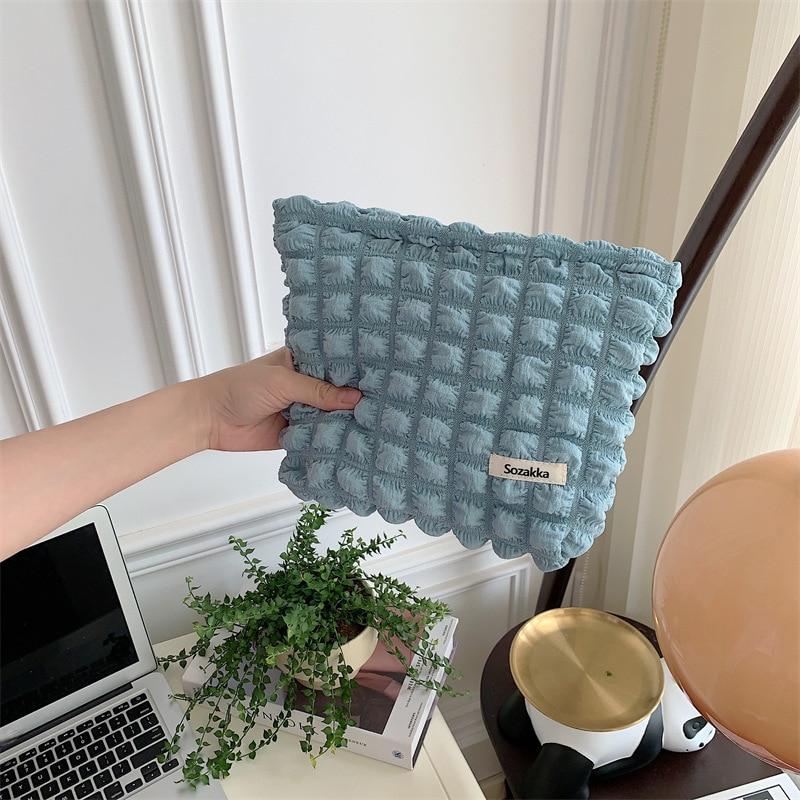 Weiche farbige große Kapazitäts-Kosmetiktaschen aus Blasengarn, für Reisen, Hautpflege, Toilettenartikel, Make-up-Tasche, Organizer, Clutch, tägliche Make-up-Tasche