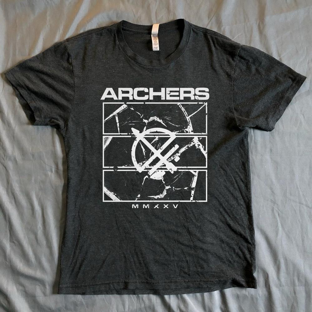 Band Archers Внизу справа Темно-серый меланж Все размеры S-5XL OM1034 Унисекс Футболка S