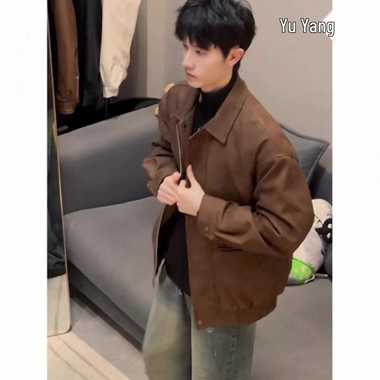 Men's Trendy Autumn/Winter American Style Brown Leather Bomber Jacket with Matte Finish and Padded Shoulders