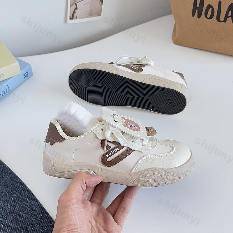 Casual Women's Shoes 2025 Autumn Fashion Cute Breathable Lace Up Flats Lightweight Comfortable Outdoor Non Slip Vulcanized Shoes