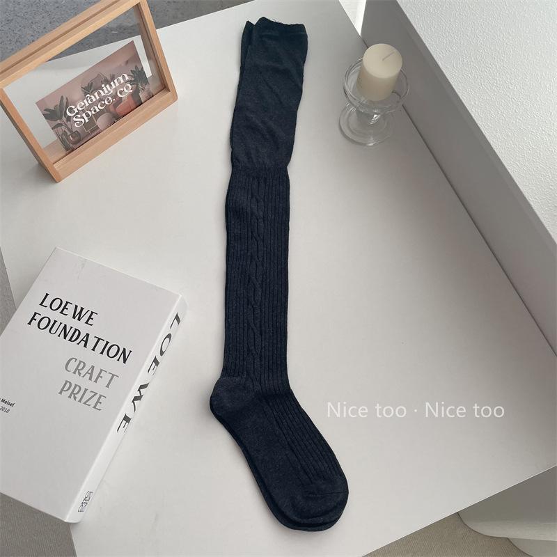 Autumn And Winter Knee Socks Calf Socks Women'S Thigh Socks Ins Korean Wear Twist Pattern High Tube Socks Beautiful Leg Stacking Socks