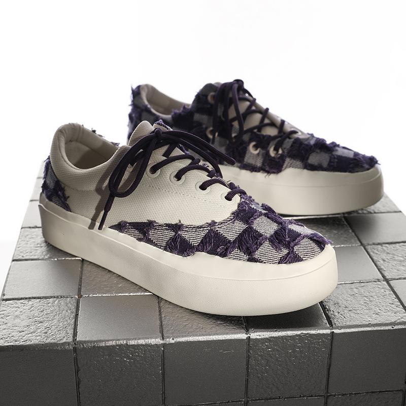 2025 New Small Fragrant Style Handmade Edge Small Floral Classic Canvas Shoes Couple Skateboarding Shoes