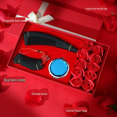 Natural Ox Horn Comb Gift Set