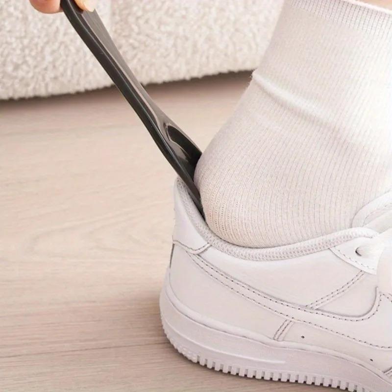 2PCS Unisex Long Handle Shoe Horns Portable Plastic Shoe Helper Non-Slip Easy Wear Tool for Travel Daily Use and Home