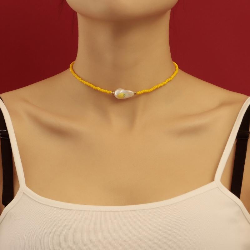 Baroque Simulated Pearls Necklace Short Clavicle Chain Necklace Bohemia Jewelry Dainty Clavicle Chain for Women Girl