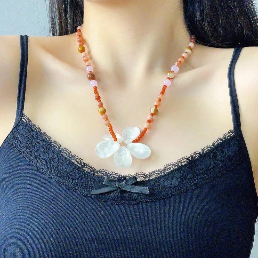 Boho Shell Flower Necklace Ocean Style Ocean Style Neck Chain Stone Pendant Necklace  Summer