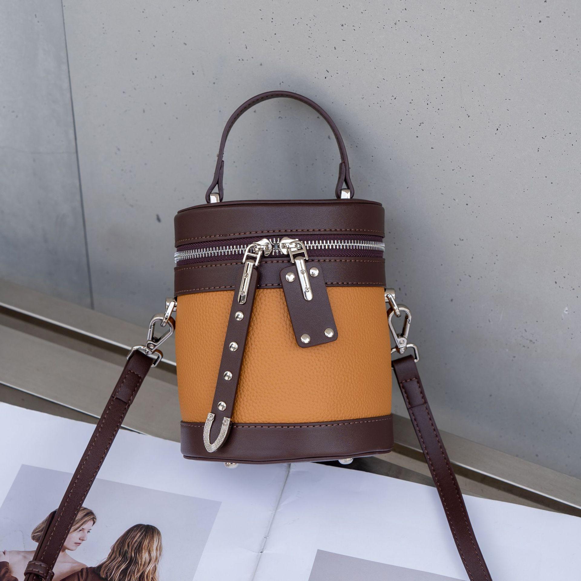 

One Shoulder Crossbody Women s Bag Fashionable Large Capacity Tote Bag