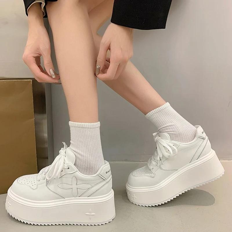 Spring and Autumn New Style Comfortable Height Thick-soled Women's Sports Shoes Fashionable Casual White Shoes