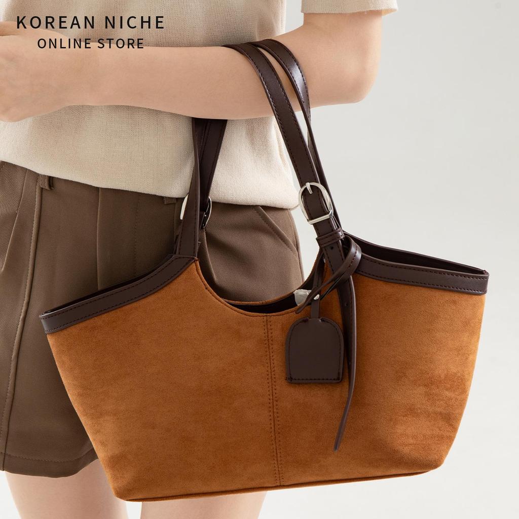 New Suede Tote Bag for Women, Large Capacity, Niche, High-end, Versatile Shoulder Bag, Retro Style
