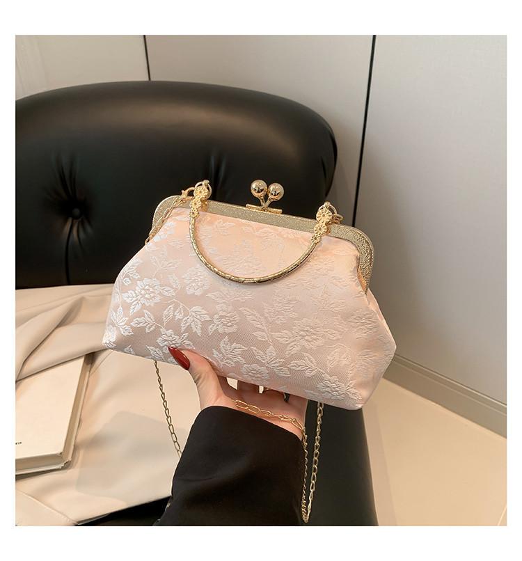 

Vintage Embroidered Flower Chinese Style Chain Shoulder Bag 2024 Summer Literary National Style розовый