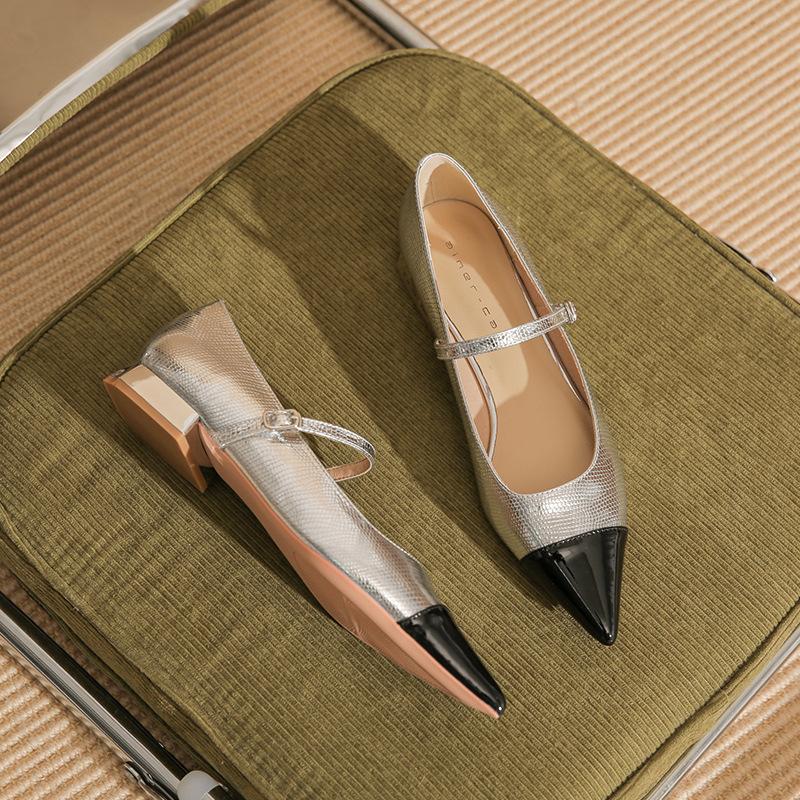 

29805 [sheepskin] thick heel flat shoes women s 2025 new pointed color matching word with Mary Jane single shoes 39