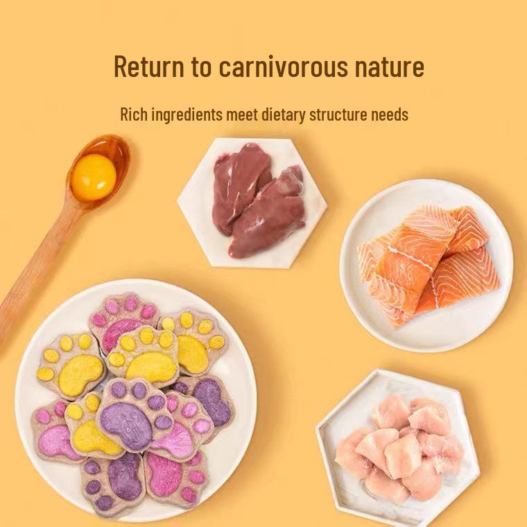 Strawberry Meng Freeze-Dried Cat Paw Pet Snacks for Cats and Dogs