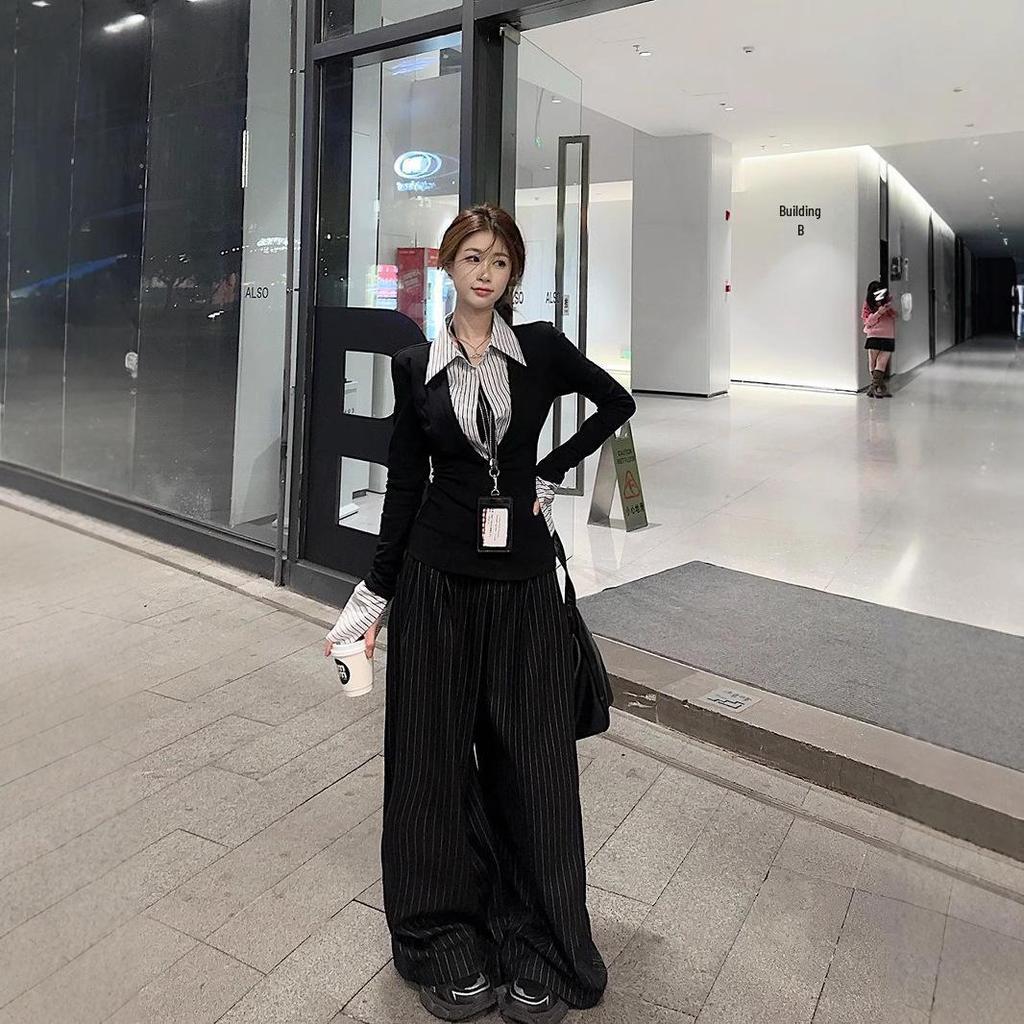 Women's Striped Patchwork Long Sleeve Slim Fit T-Shirt with Color Block Design