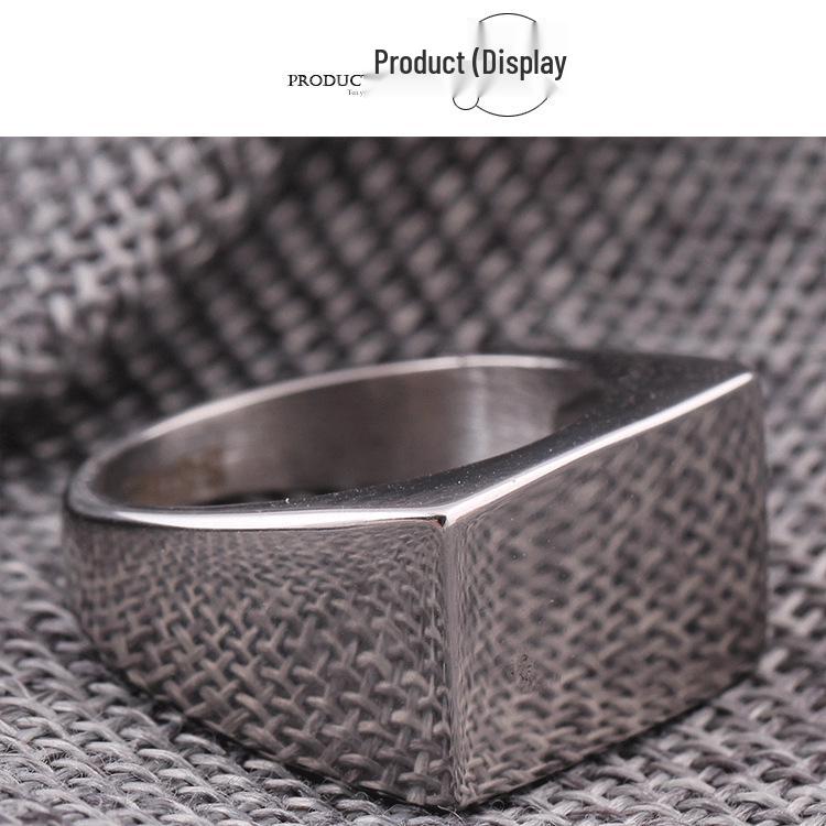 Anello in Acciaio Inossidabile con Asso di Picche Inciso al Laser per Donne - Versatile ed Elegante