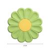 1 Pcs Daisy Shape Silicone Coaster Kitchen Table Heat Resistant Anti-scalding Mat Cup Tableware Placemat Table Decoration