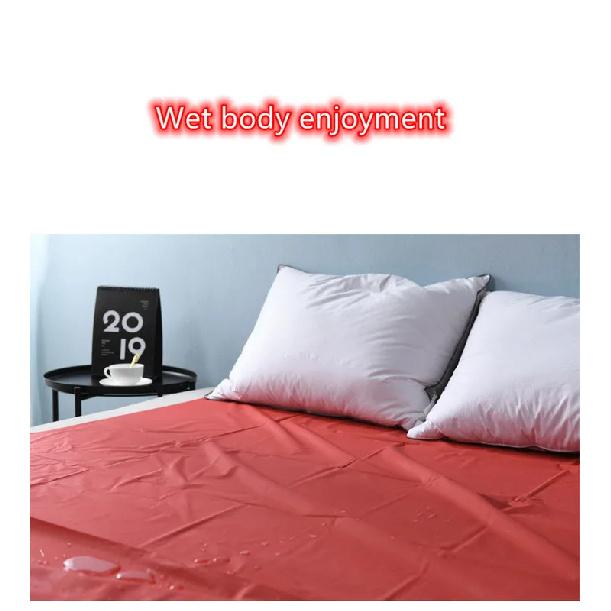 SM rekvizity, sexuální hračky, pomocná nepromokavá prostěradla, sexuální pomůcky pro dospělý pár