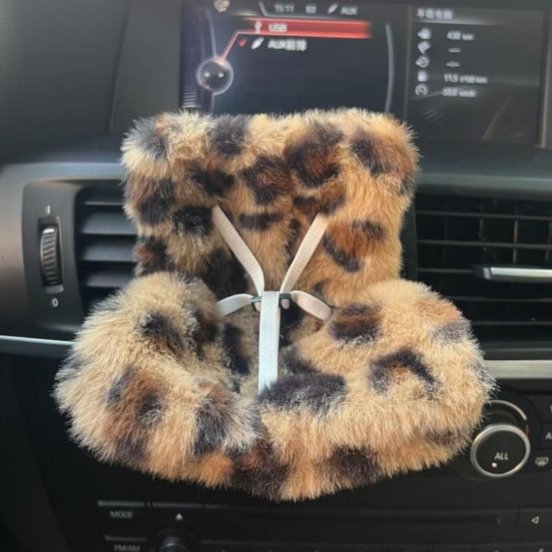 For Labubu Plush Doll Safety Seat Kawaii Doll Plush/Plastic Seat Safety Belt Car Air Vent Auto Interior Decoration Accessories