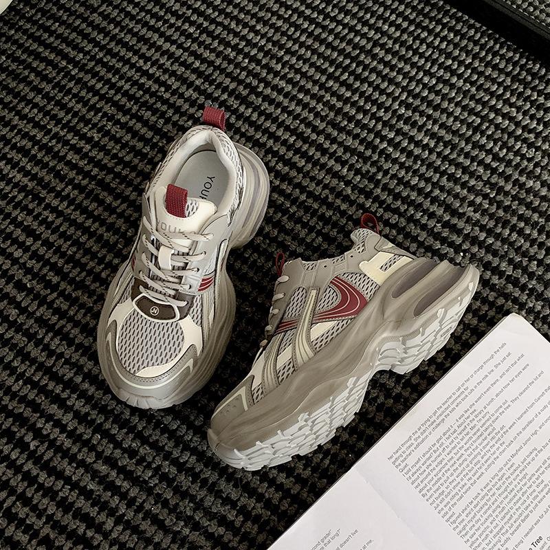 

Кожаные дышащие сетчатые кроссовки для папы в сочетании цветов женские 2025 новые осенние полые универсальные спортивные и повседневные туфли в гонконгском стиле 40 шампанского