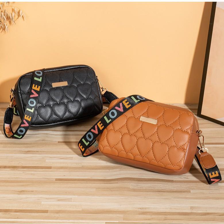 Neue Mode Herz Besticktes Diamantgitter Einzelne Schulter Kamera Tasche Mit Riemen Riemen Und Bunter Bestickter Schräg über die Schulter Rechteckige Tasche
