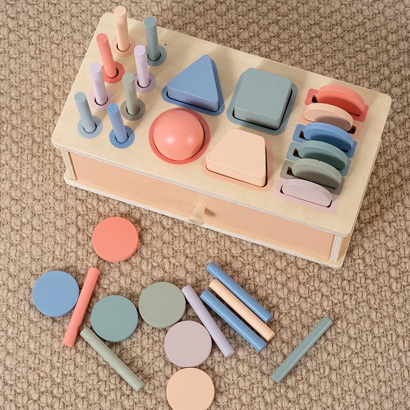 Montessori 4-in-1 Wooden Coin Box: Early Education Toy for Toddler Shape Matching, Sensory Training, and Intellectual Development.