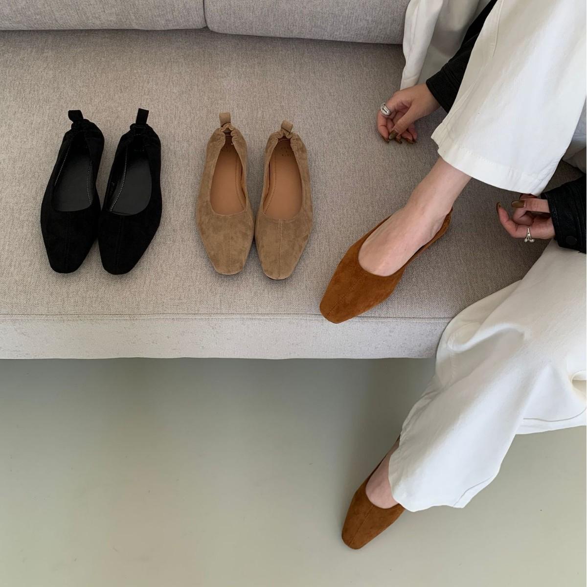 

2025 new square head versatile shallow mouth soft sole suede foot cover college style ballet women s single shoes 39 хакі