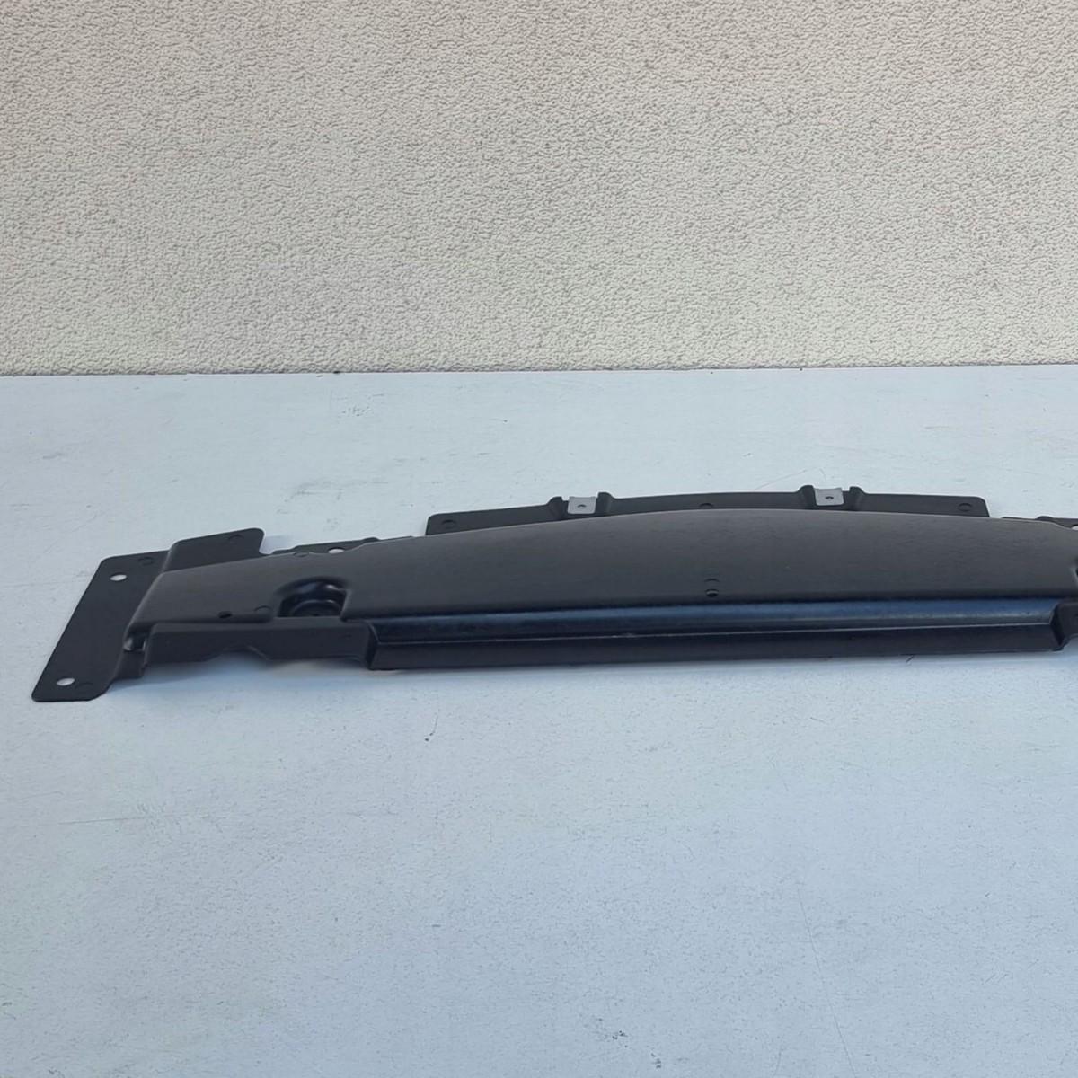 

Mercedes-Benz W166 GL350 Передний бампер и нижняя защитная пластина радиатора Inquire for details