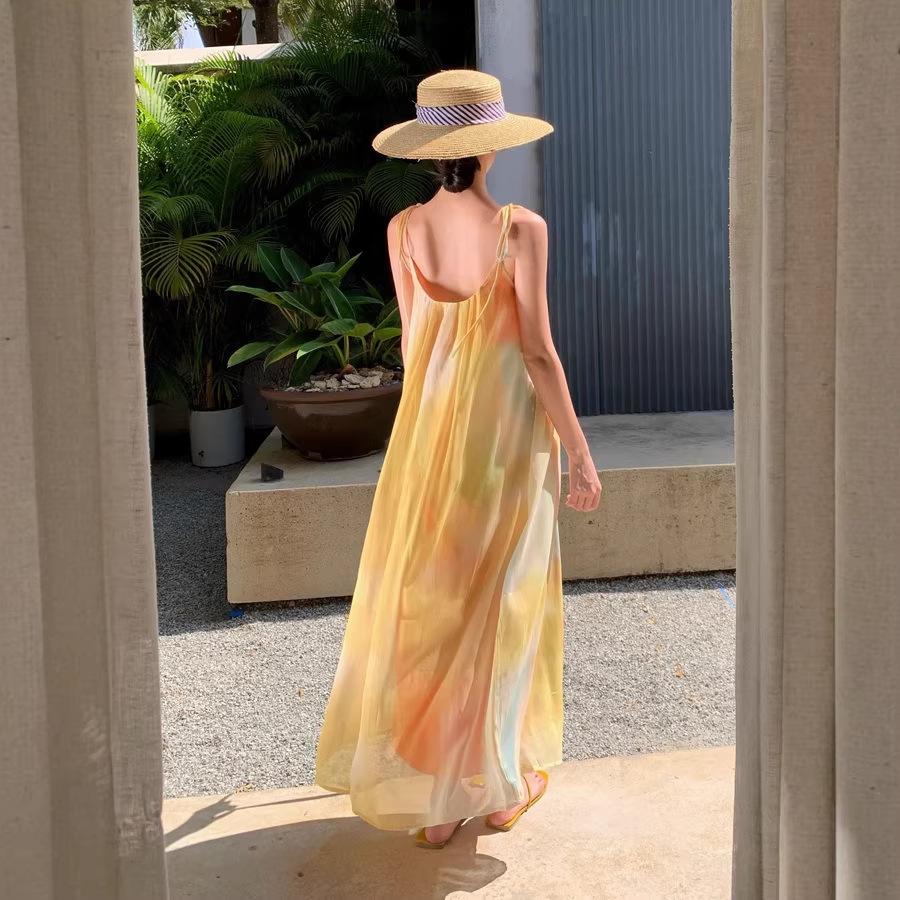 New summer new Korean version colored chiffon smudge suspender dress